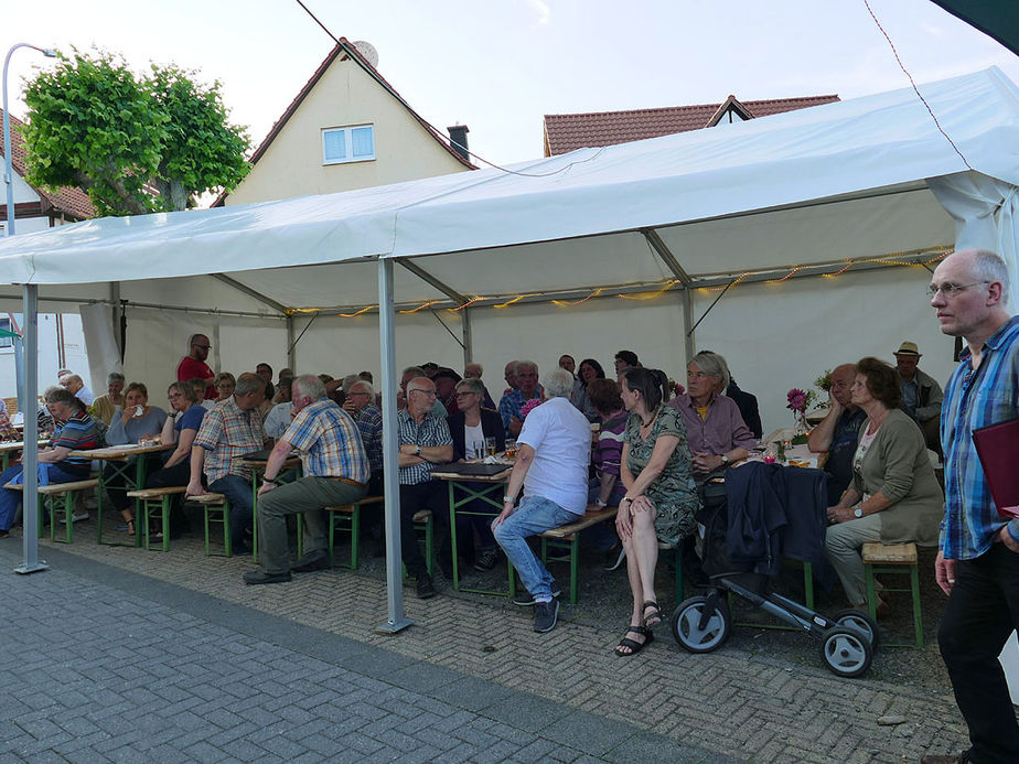 Sommerserenade vor dem "Chorfürst" (Foto: Karl-Franz Thiede)